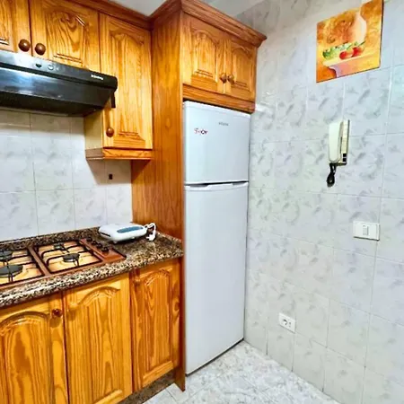 Amanecer Brenas Apartment *